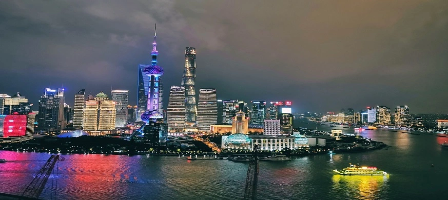 上海城隍庙生煎包小笼包终极对决：大壶春生煎和南翔馒头店哪个更符合本地人口味？🥟